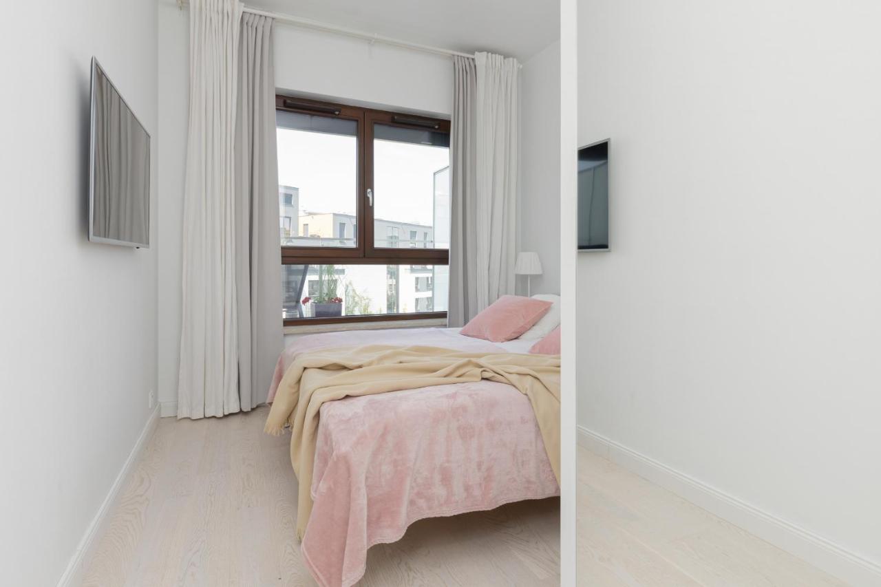 Sarmacka Apartment With Balcony Warsaw Wilanow By Noclegi Renters エクステリア 写真