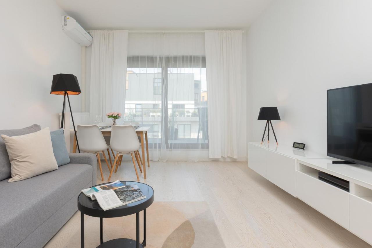 Sarmacka Apartment With Balcony Warsaw Wilanow By Noclegi Renters エクステリア 写真