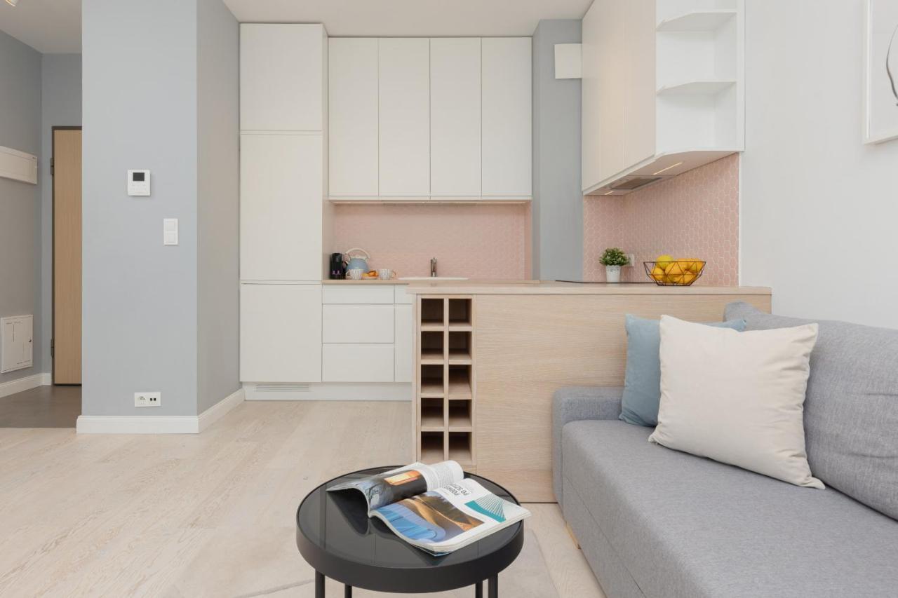 Sarmacka Apartment With Balcony Warsaw Wilanow By Noclegi Renters エクステリア 写真