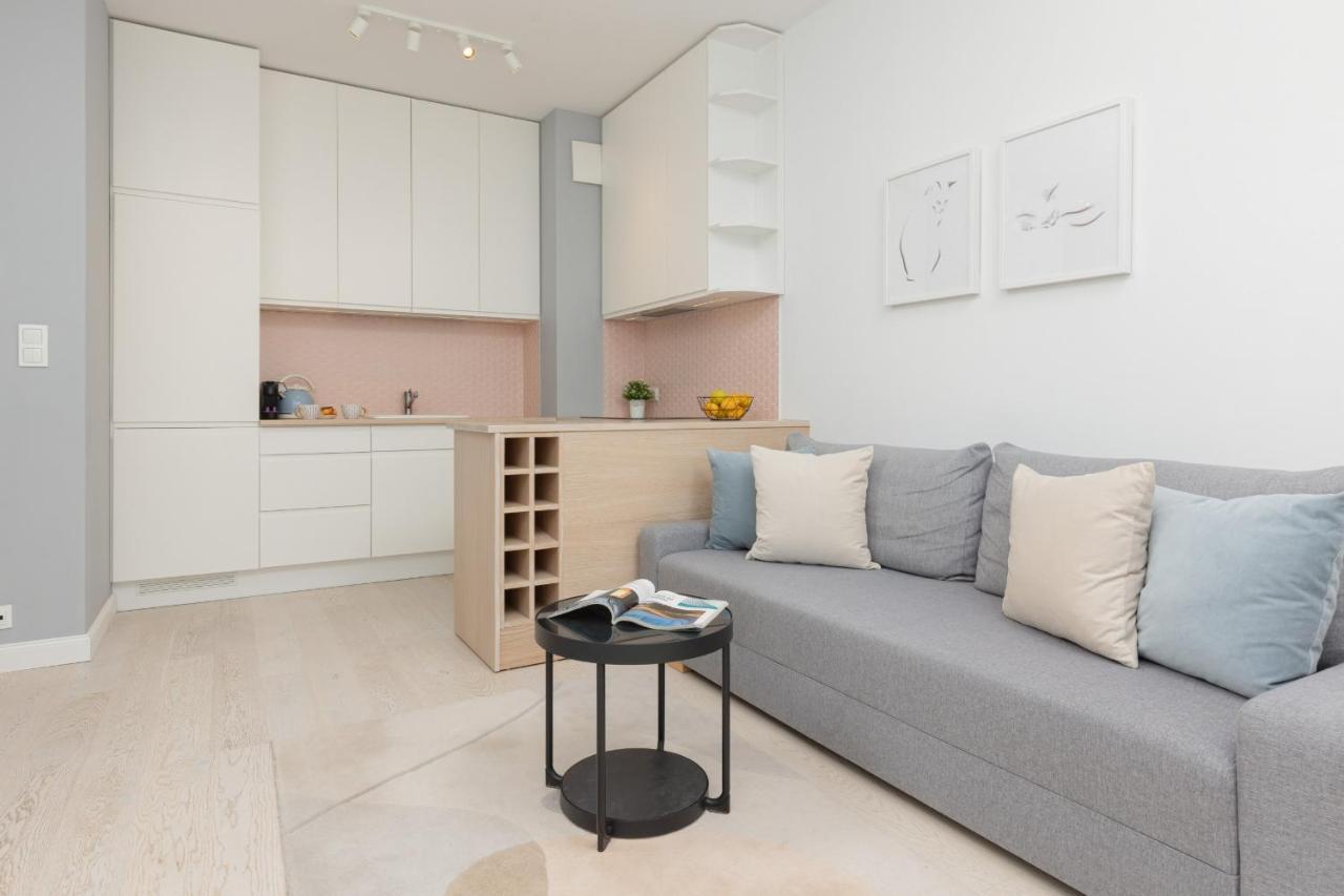 Sarmacka Apartment With Balcony Warsaw Wilanow By Noclegi Renters エクステリア 写真