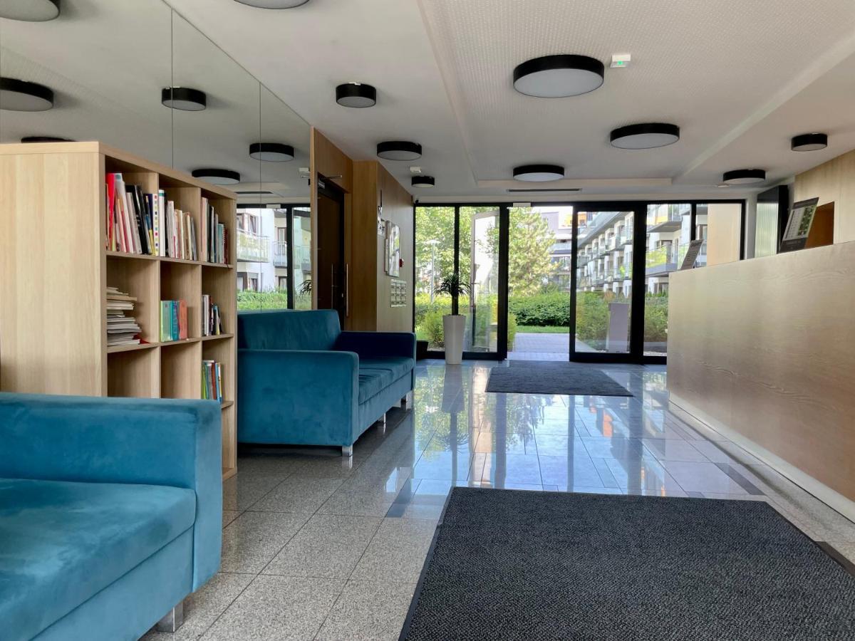 Sarmacka Apartment With Balcony Warsaw Wilanow By Noclegi Renters エクステリア 写真